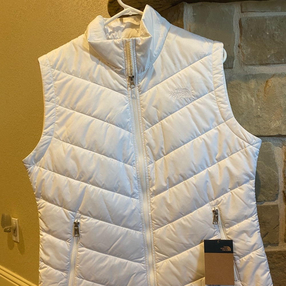 North Face NWT White tamburello vest - size women’s large